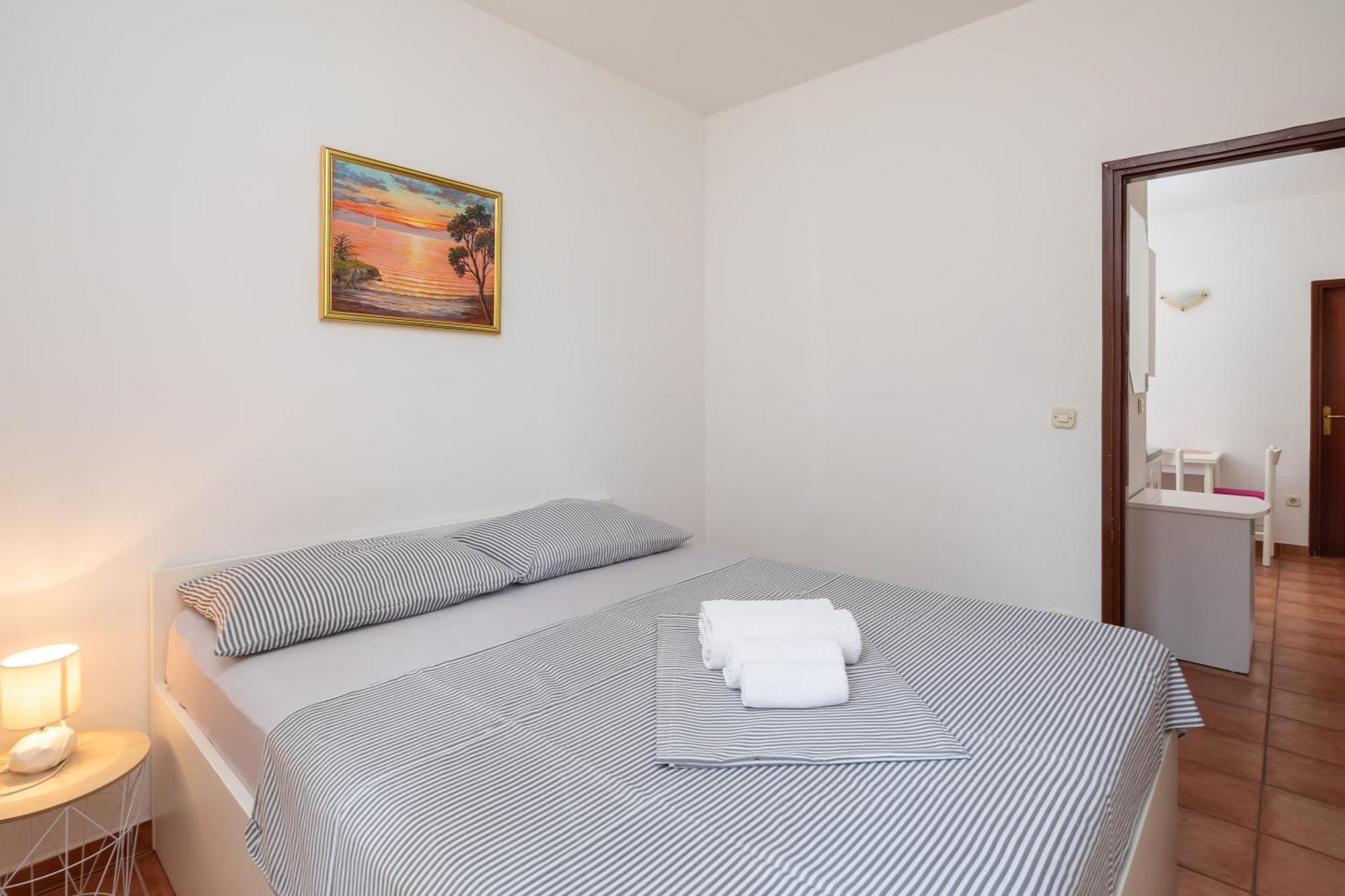 Adriatic Blue Apartments Lokva Rogoznica Eksteriør billede