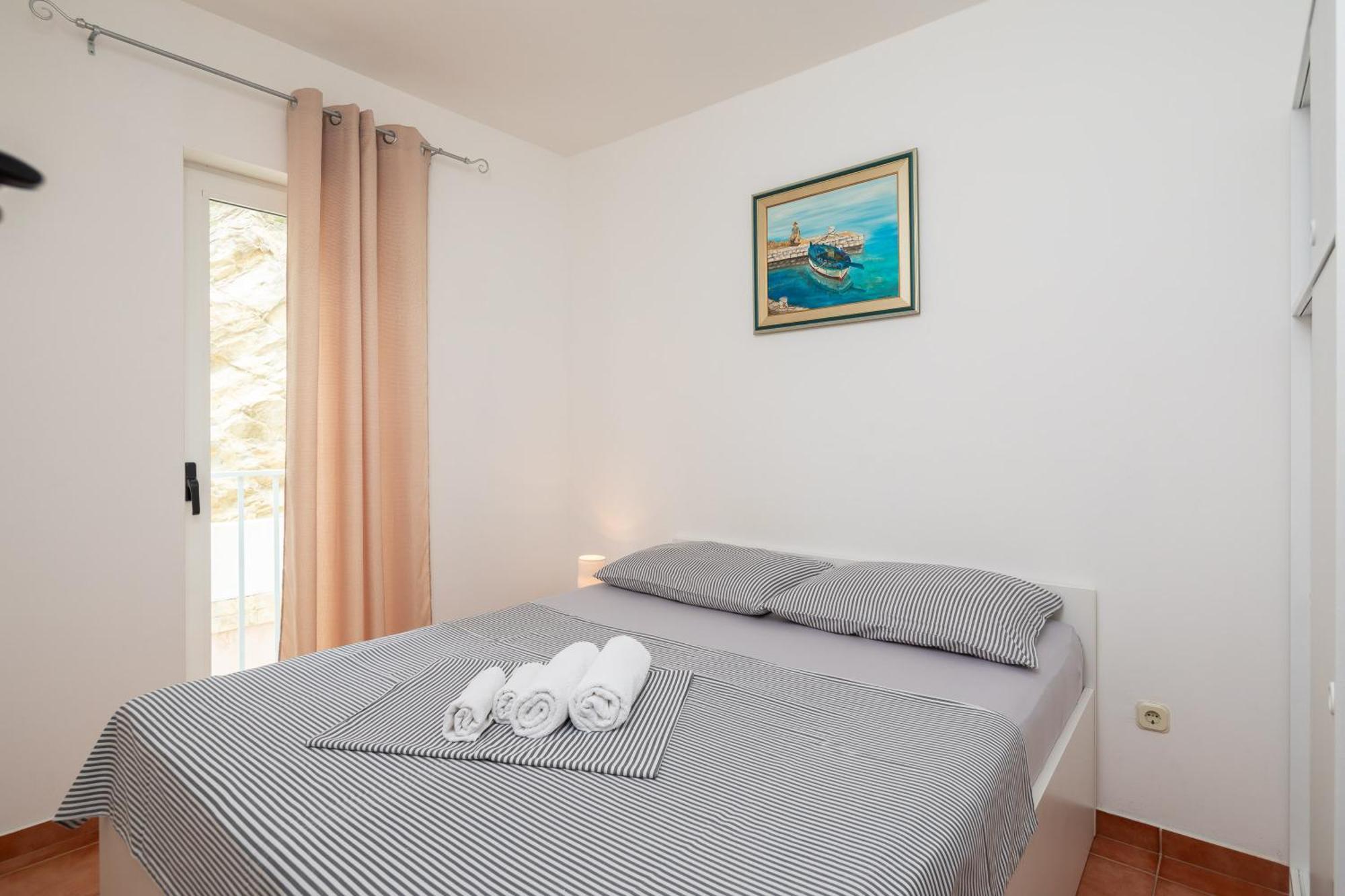 Adriatic Blue Apartments Lokva Rogoznica Eksteriør billede