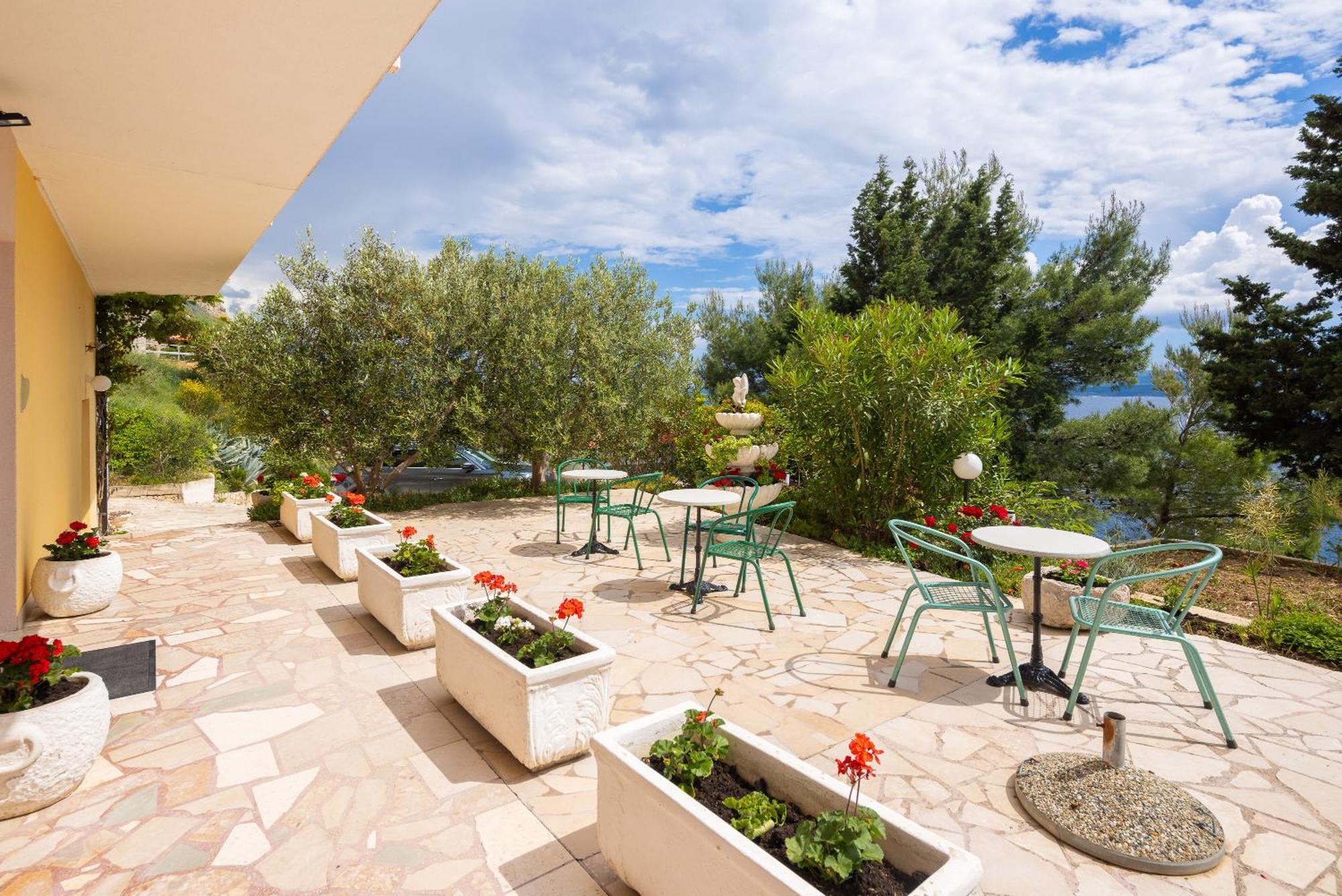 Adriatic Blue Apartments Lokva Rogoznica Eksteriør billede
